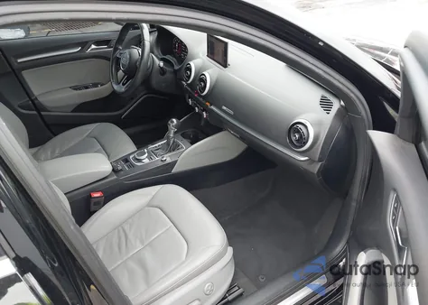 2018 Audi A3 2.0T Premium/2.0T Tech Premium из США, поврежденный, VIN WAUGUGFF0J1027957